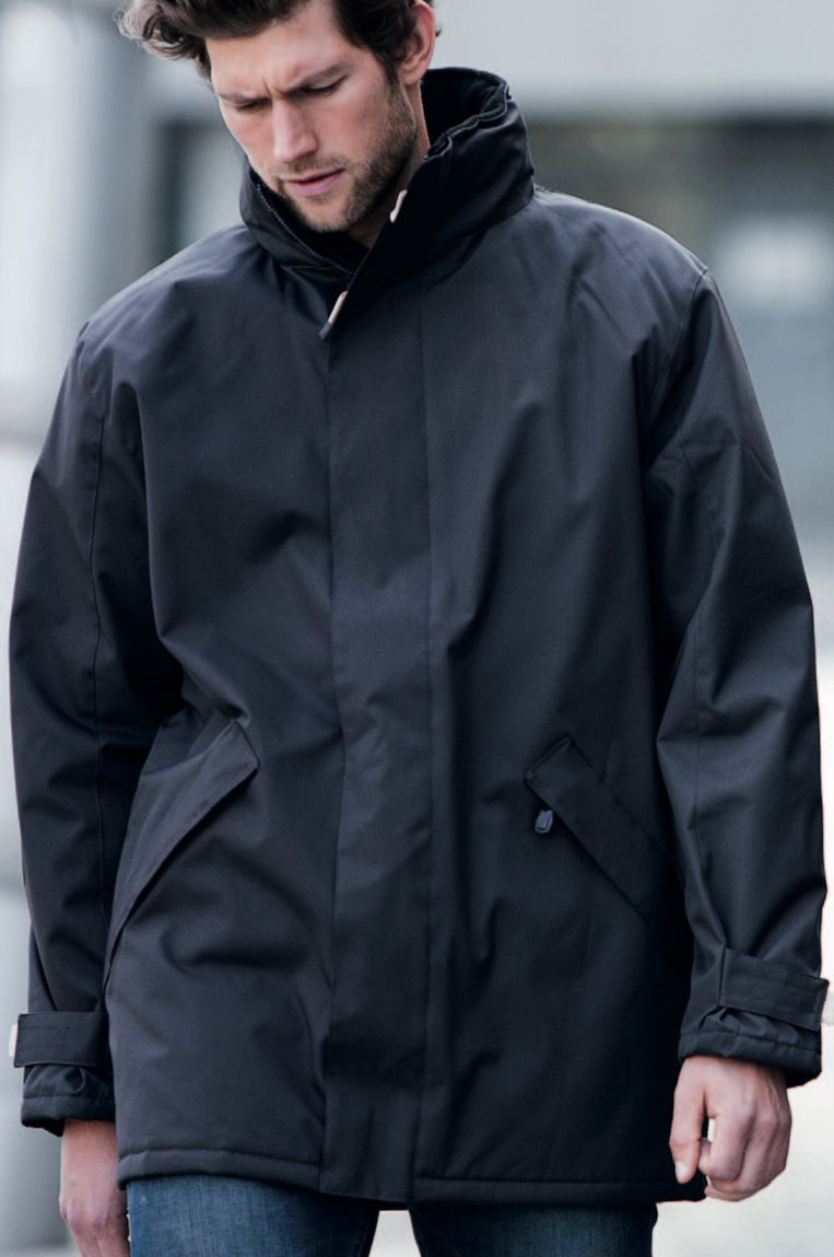 K677_PARKA