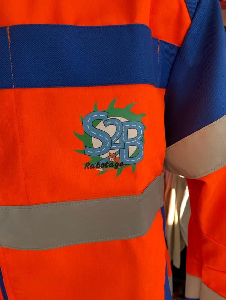 VETEMENTS PROFESSIONNELS-VETEMENTS DE TRAVAIL-PERSONNALISATION-COMPIEGNE-CREIL