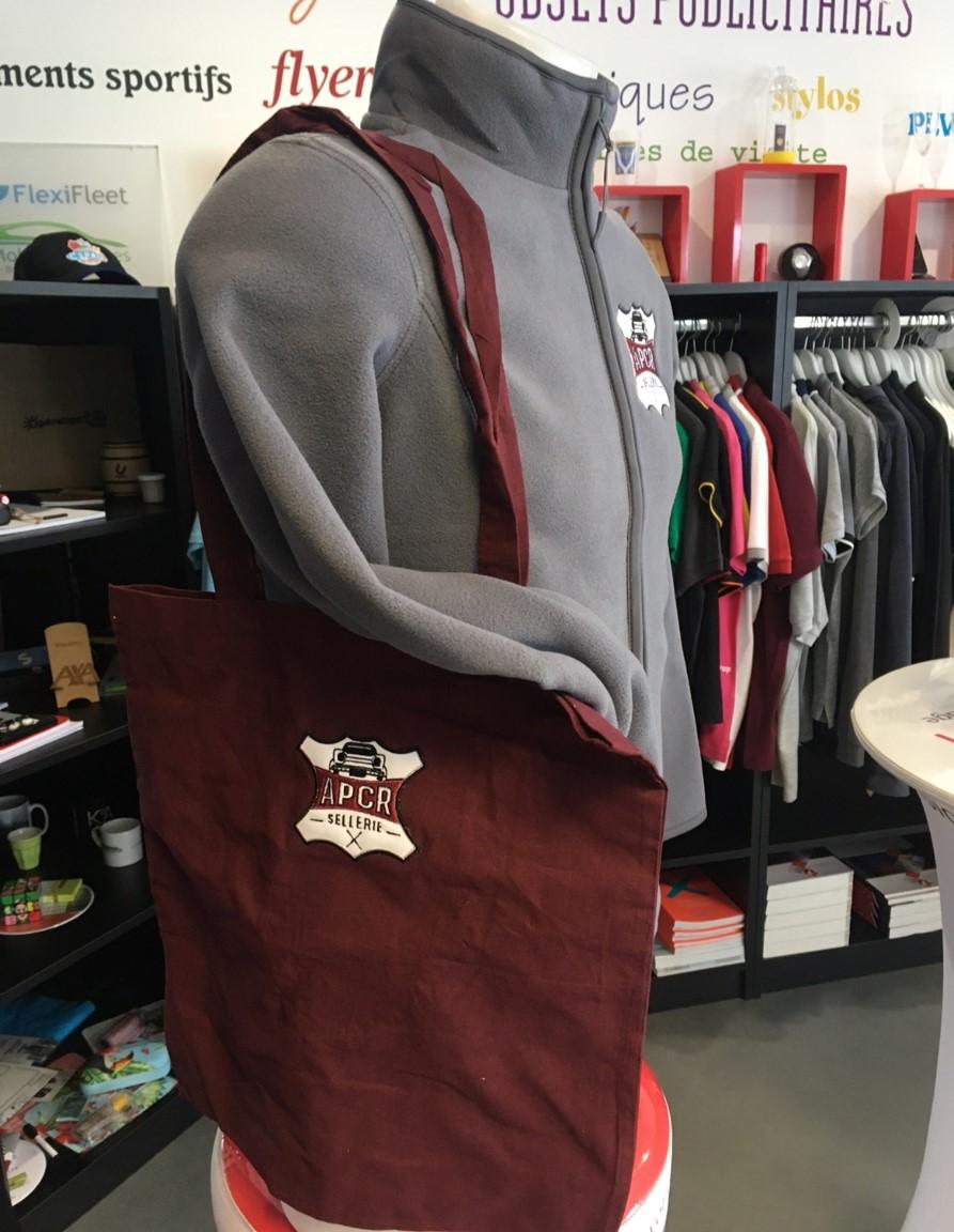 POLAIRES-VETEMENTS PROFESIONNELS-TEXTILE PUBLICITAIRE-PERSONNALISATION-COMPIEGNE-CREIL